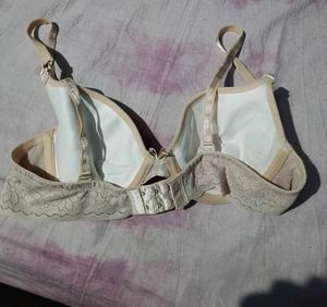 Lace Detail Underwire Bra
