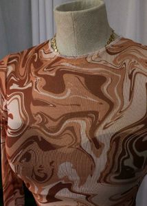 Price Fixed Swirl Print Long Sleeve Top