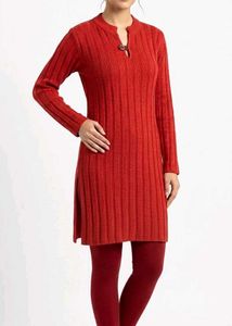 Chic Red Ribbed Knit Tunic Sweater