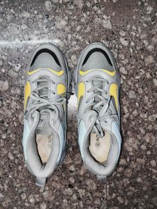 New Sports Shoes For Women