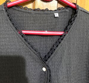 Chic Black Button-Up Blouse
