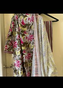Floral Print  Kurta Set mul cotton