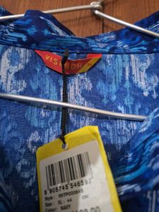 Stylish Blue Paisley Print Tie-Front Top