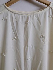 Chic Cream Embroidered Sleeveless Top