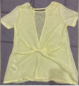 Vero ModaWomens Round Neck Cutout Back SelfPrinted