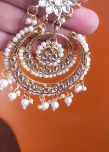 Plated Kundan &amp; Pearl Studded Maang Tikka Earring