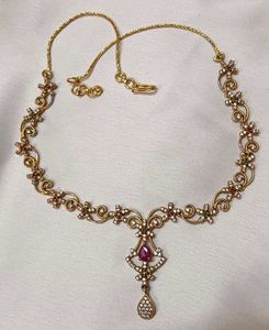 Elegant Gold Necklace