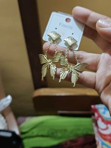 Elegant Gold-Tone Dangle Earrings
