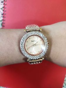 Elegant Women's Rose Gold Watch