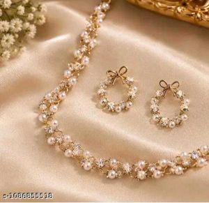 Elegant Pearl & Crystal Jewellery Set