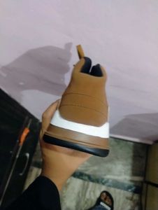 Retro Jordan Sneakers