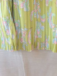 Zara Printed Pleated Trousers