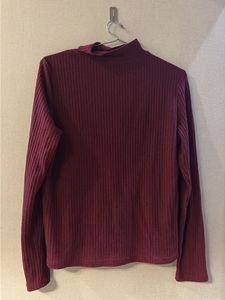 Maroon Ribbed Lattice Neck Top
