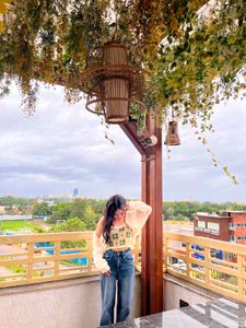 Crochet Floral Crop Tank Top
