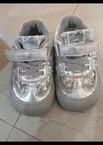 Silver girls Sneakers