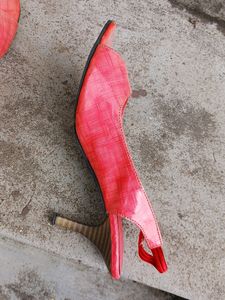 Pointed Heel Sandal