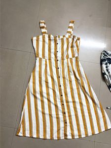 Two Women's Dresses Bundle (1 dress +