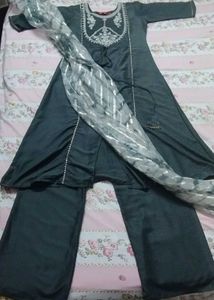 Elegant Grey Kurta Set with Dupatta
