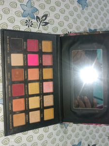 Eyeshadow Palette
