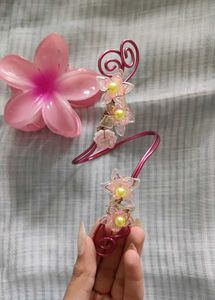 pink floral arm cuff 💓