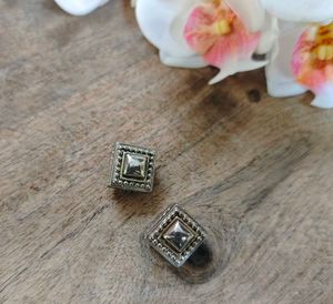 Vintage Square Stud Earrings