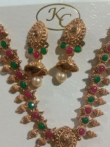 Elite Fancy Jewellery Set For Woman's
