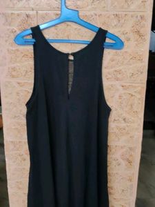 Forever 21 stylish black flowy dress
