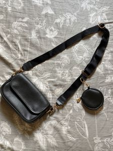 black sling bag