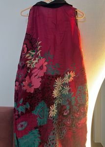 Vibrant Floral Sleeveless Kurta