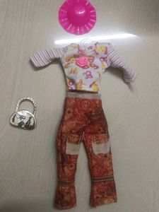 dolls dresses and accessories
