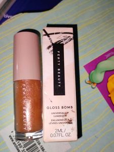 Fenty Beauty Gloss Bomb Luminizer