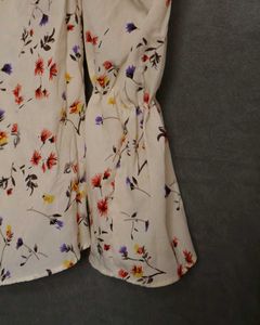 Floral Print Tie Neck Blouse