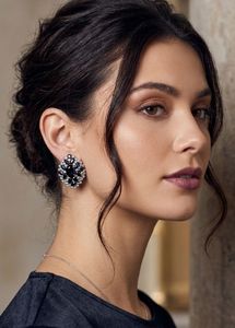 New Elegant Black & Crystal Stud Earrings