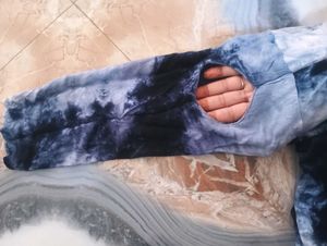 Tie-Dye Long Sleeve Top