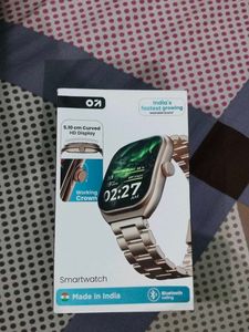 Smartwatch with Curved HD Display