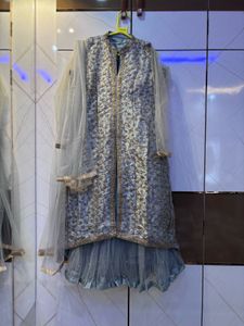 Elegant Embroidered Pakistani Kurti Set