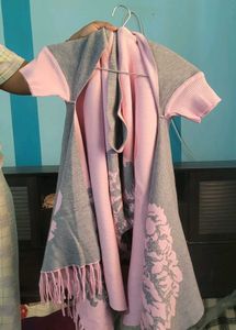Gray &amp; Pink Floral Sweatshirt
