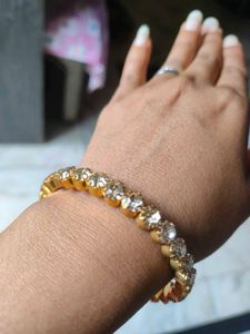 Western Neck Piece With Bracelet