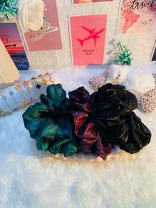 Set of 3 Fluffy scrunchies