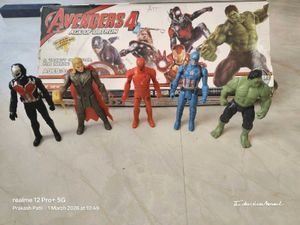 Avengers Age of Ultron Action Figure Set