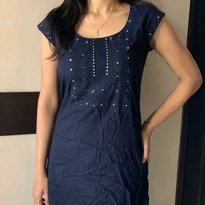 Elegant Navy Blue Kurta with Embellishments