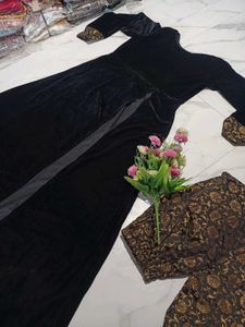 Elegant Black Velvet Kurta Set