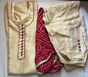 Cream Kurta Set with pink Accents