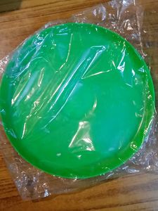 🆕 New Green Flying Disc / Frisbee