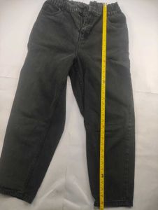 Grey High-Waisted Denim Jeans