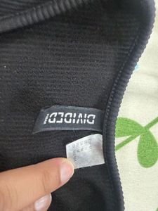 h&amp;m black ripped top