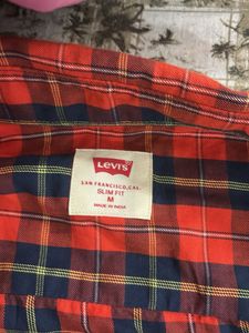 Classic Red Plaid Levi's Shirt