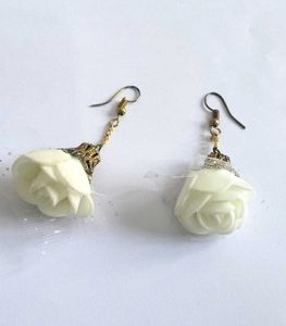 Floral Drop Earrings 😻