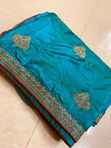 PRICE DROPPED👈🏻Teal &amp; Gold Embroidered Saree