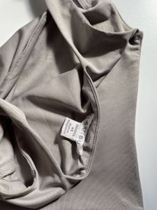 Square neck crop top